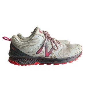 New Balance Nitrel v4 Trail Running Shoes Womens 9 FuelCore REVlite Gray Pink